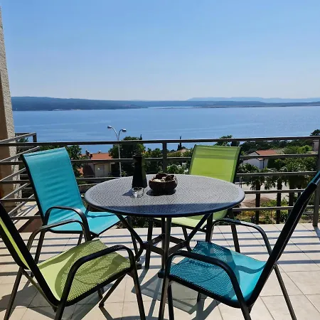 Apartments Lounger Crikvenica Exterior foto