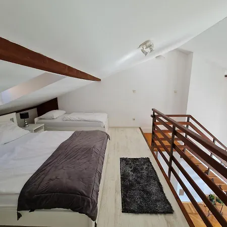 Apartments Lounger Crikvenica Exterior foto