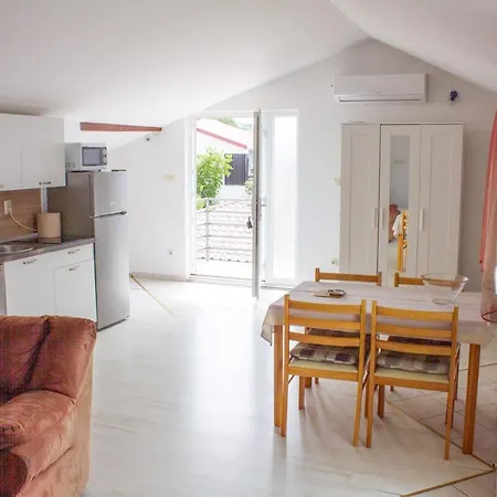 Apartments Lounger Crikvenica Exterior foto